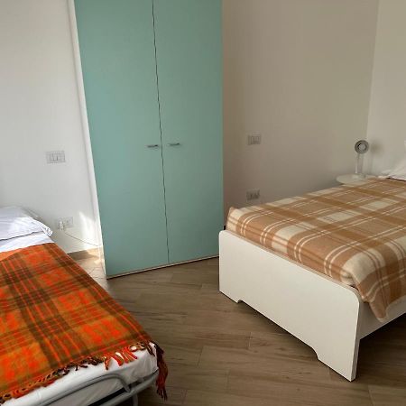 Appartamento Via Centro Verona Bagian luar foto
